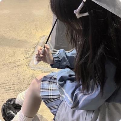 白人男孩瑞克